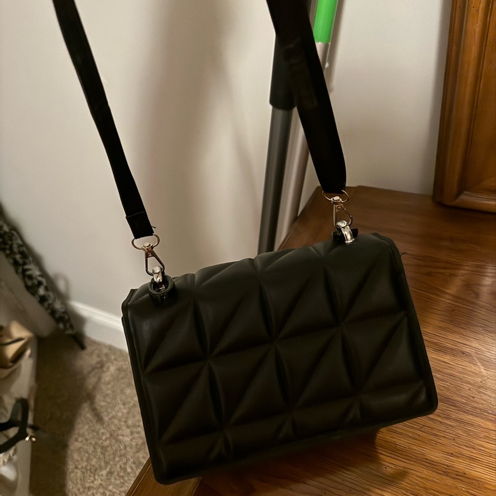 Black crossbody